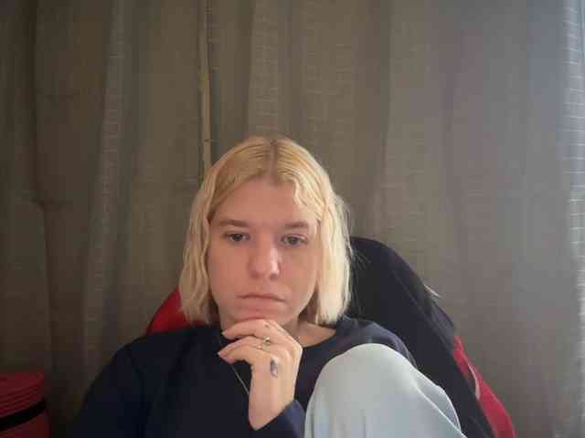 AmericnBarbie webcam