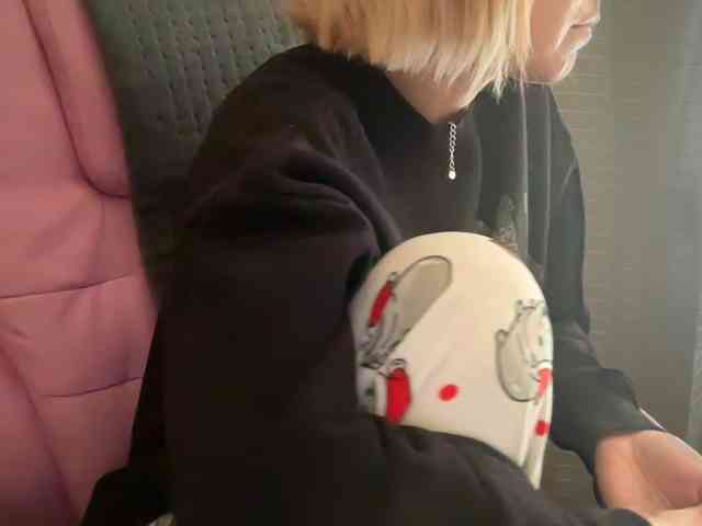 AmericnBarbie webcam