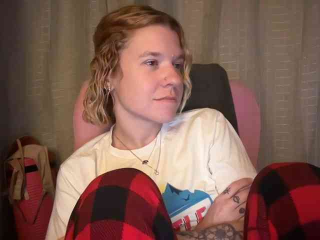 AmericnBarbie webcam