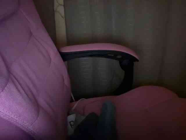 AmericnBarbie webcam