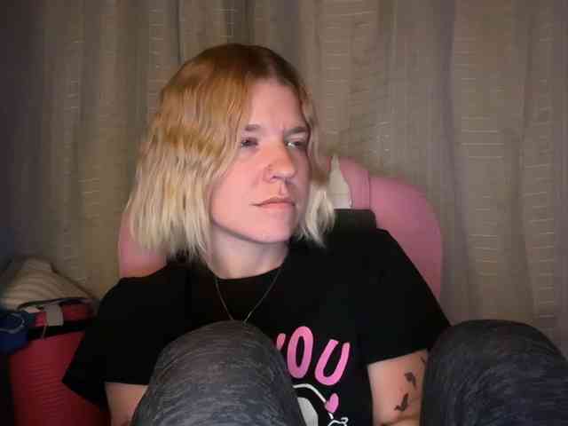 AmericnBarbie webcam