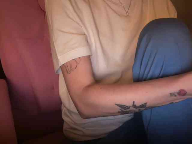 AmericnBarbie webcam