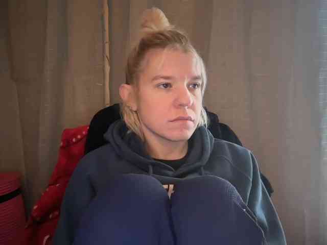 AmericnBarbie webcam