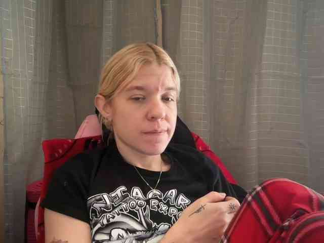 AmericnBarbie webcam