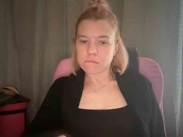 AmericnBarbie webcam