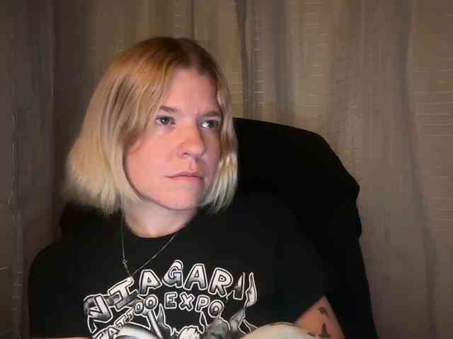 AmericnBarbie webcam