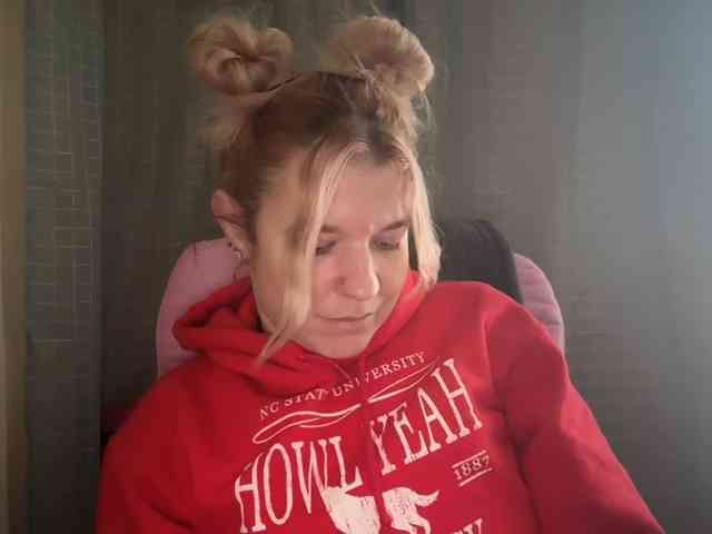 AmericnBarbie webcam