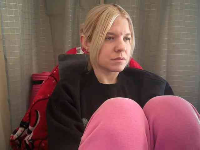 AmericnBarbie webcam