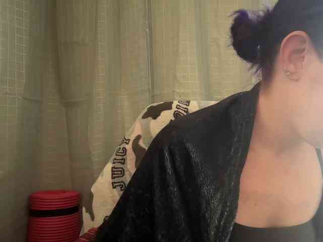 AmericnBarbie webcam