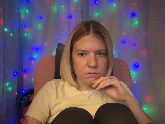 AmericnBarbie webcam