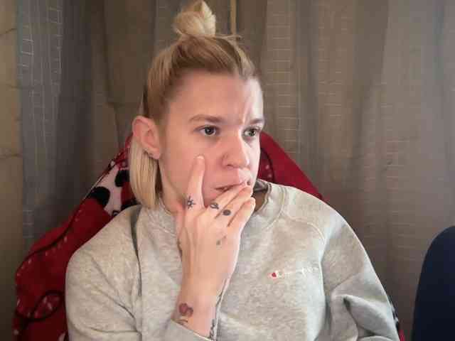 AmericnBarbie webcam