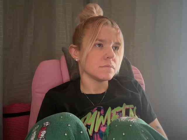 AmericnBarbie webcam