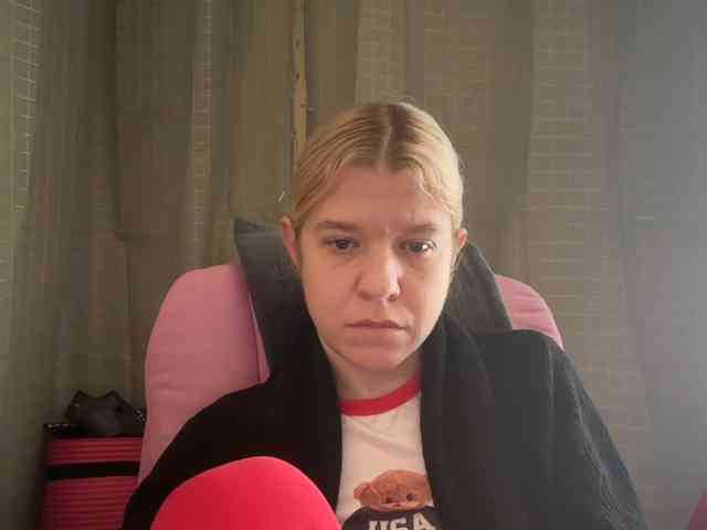 AmericnBarbie webcam