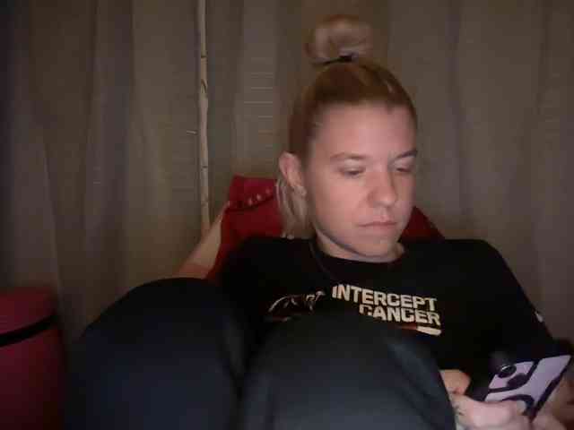 AmericnBarbie webcam