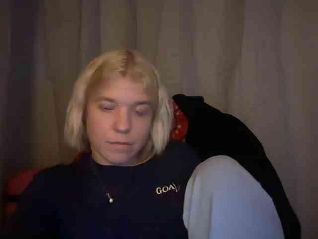 AmericnBarbie webcam