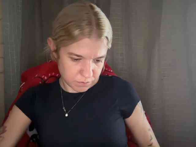 AmericnBarbie webcam