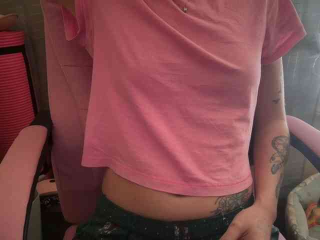 AmericnBarbie webcam