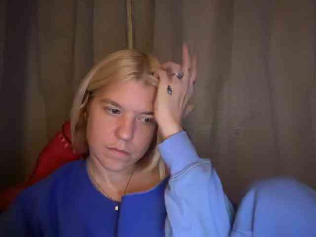 AmericnBarbie webcam