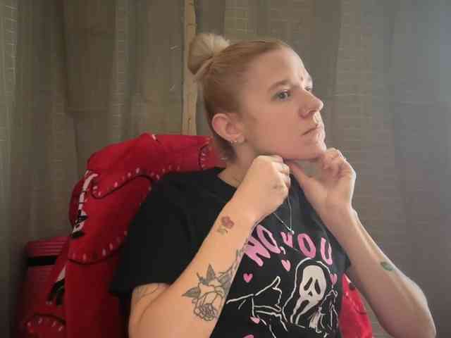 AmericnBarbie webcam