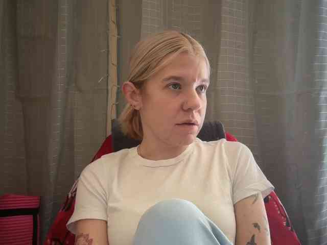 AmericnBarbie webcam