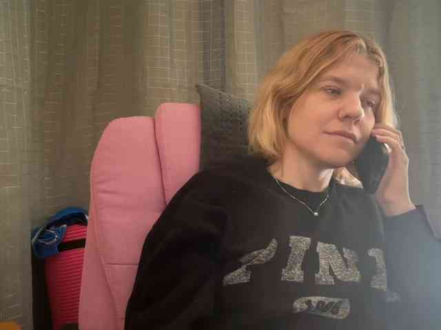 AmericnBarbie webcam