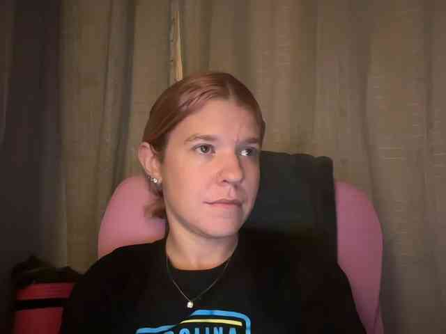 AmericnBarbie webcam