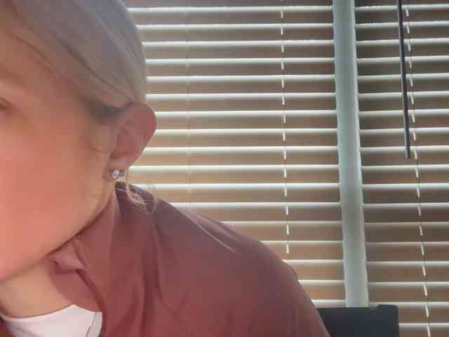 AmericnBarbie webcam