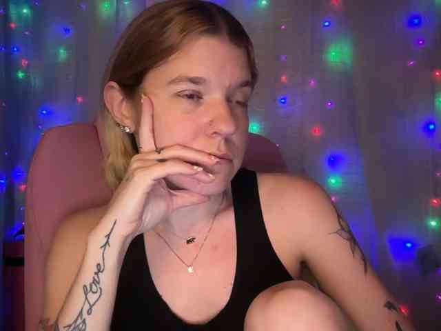 AmericnBarbie webcam