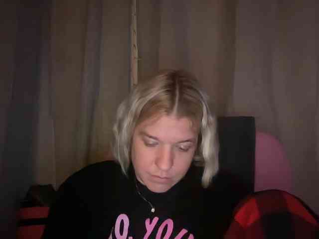 AmericnBarbie webcam