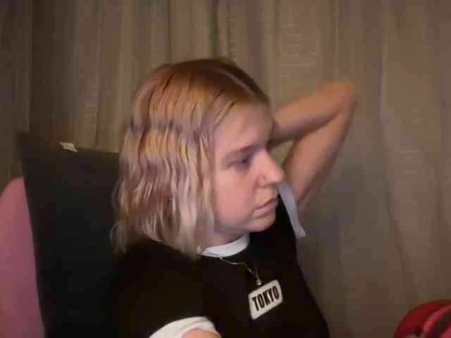 AmericnBarbie webcam