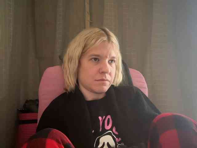 AmericnBarbie webcam