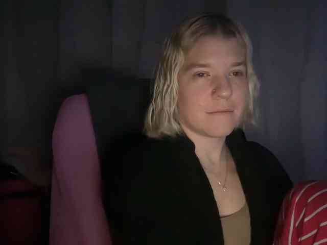 AmericnBarbie webcam