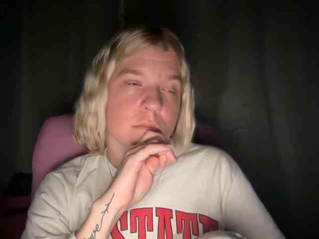 AmericnBarbie webcam