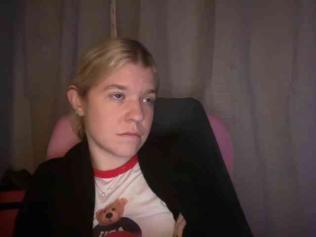 AmericnBarbie webcam