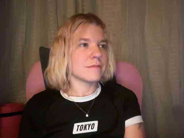 AmericnBarbie webcam