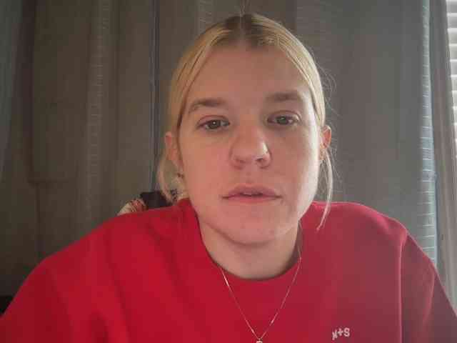 AmericnBarbie webcam