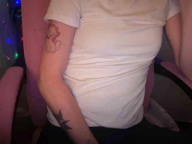 AmericnBarbie webcam