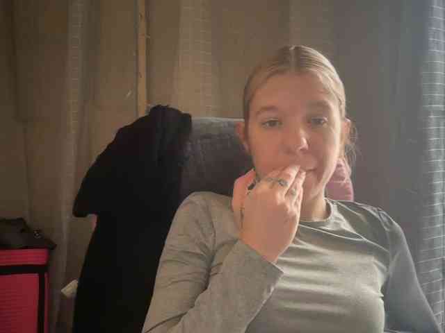 AmericnBarbie webcam