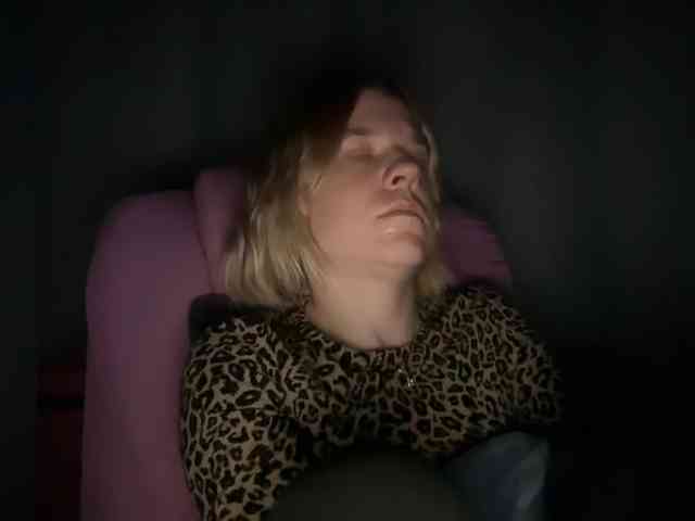 AmericnBarbie webcam