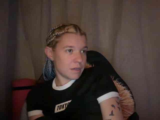 AmericnBarbie webcam