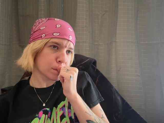 AmericnBarbie webcam