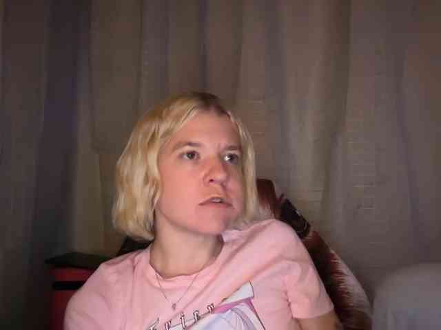 AmericnBarbie webcam