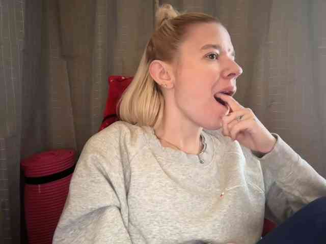 AmericnBarbie webcam