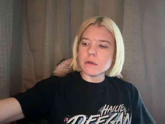 AmericnBarbie webcam