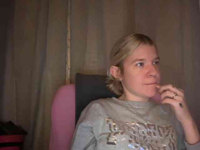 AmericnBarbie webcam