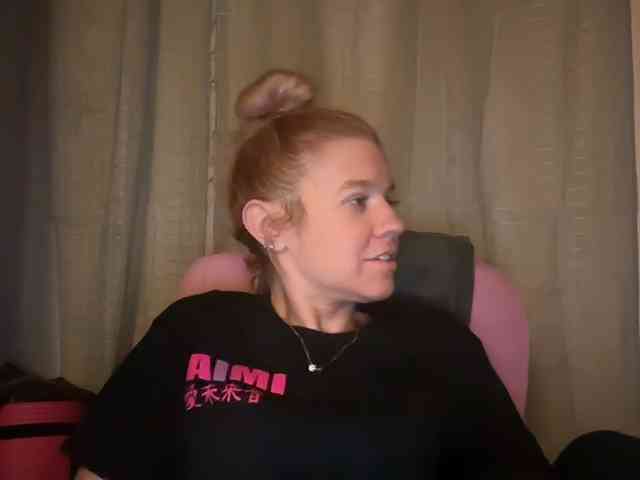 AmericnBarbie webcam