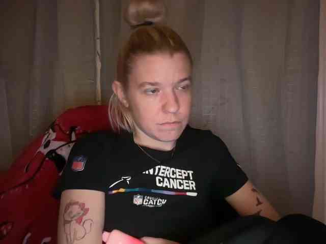 AmericnBarbie webcam