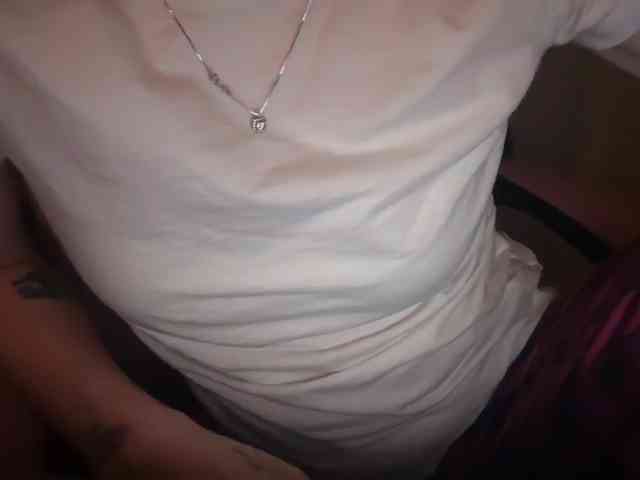 AmericnBarbie webcam