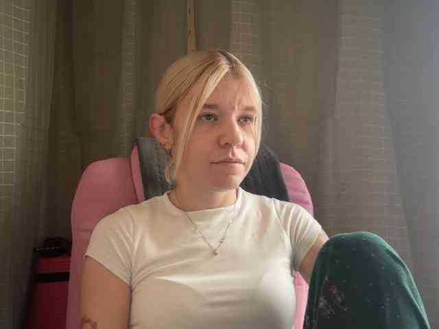 AmericnBarbie webcam