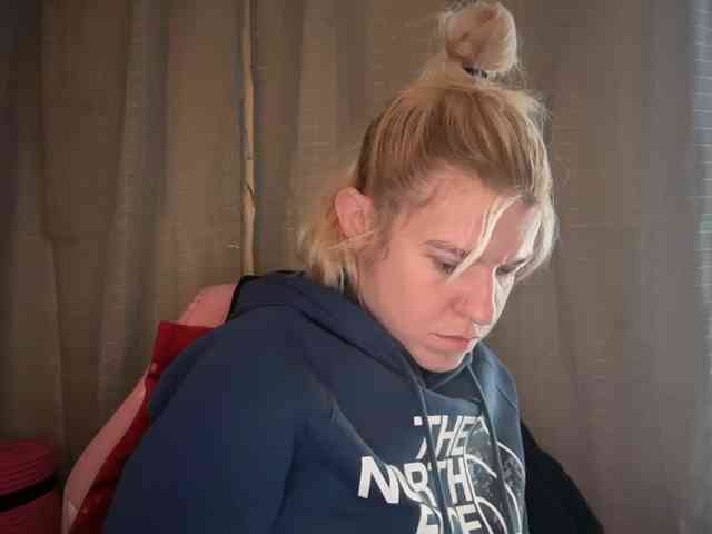 AmericnBarbie webcam